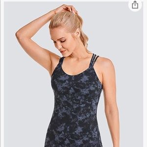 CRZ Yoga tank. Black and grey - size large.